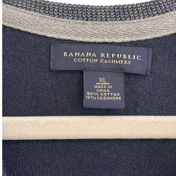 Banana Repbulic Men's Cotton Cashmere V Neck Sweater Size XL True Navy - Picture 3 of 6